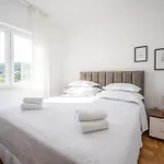 Two-bedroom In Apartman *